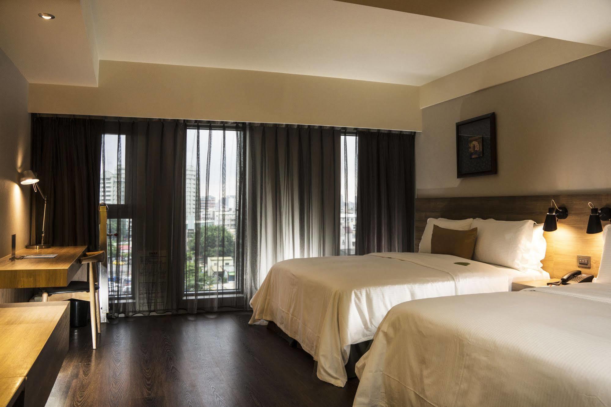 Hotel Just Sleep Kaohsiung Zhongzheng Exterior foto